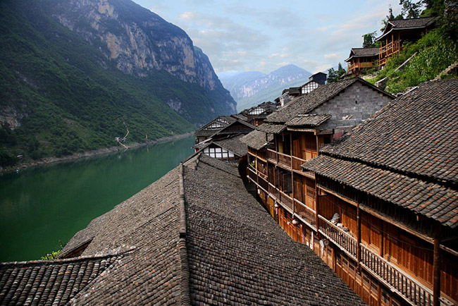 重庆是一座山城，那么到重庆旅游都有哪些好玩的旅游景点？