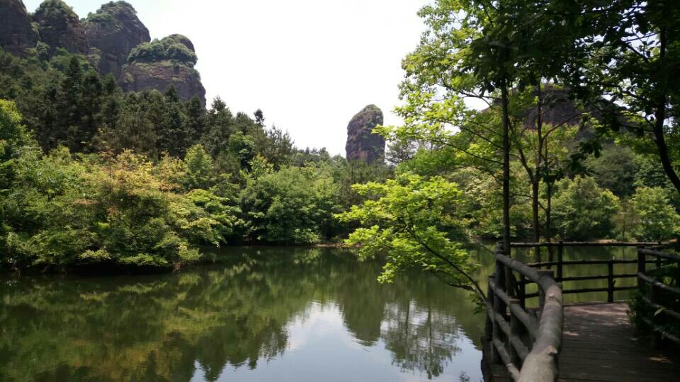 
中国丹霞龙虎山景点联票价格及旅游景点价格信息介绍