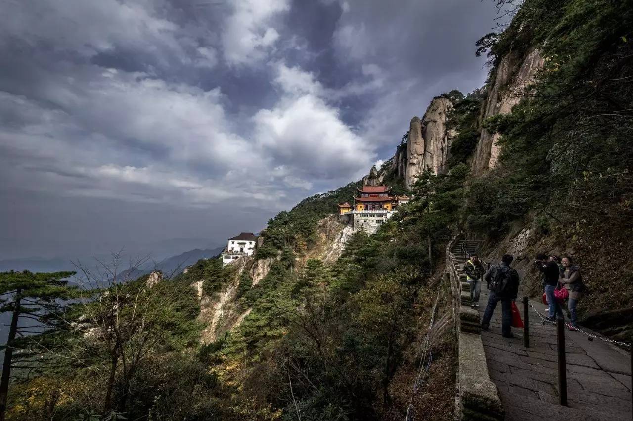 清明小长假又来了，皖南经典旅游线路都很不错