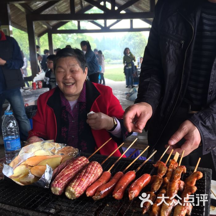 （上海共青国家森林公园）、黄浦江畔，一起去吧！