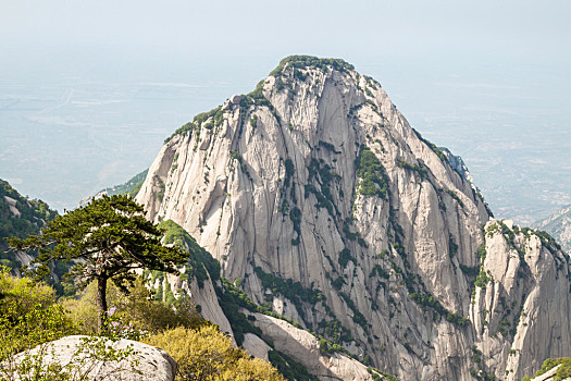 江苏句容4A级旅游景区推荐之宝华山小黄山景色