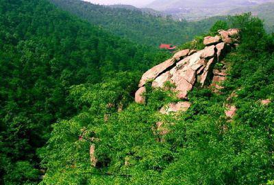 山西阳泉冠山书院--现存崇古冠书院