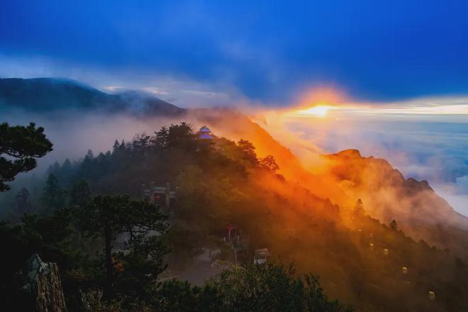 庐山旅游攻略：交通路线、景点介绍及游玩指南