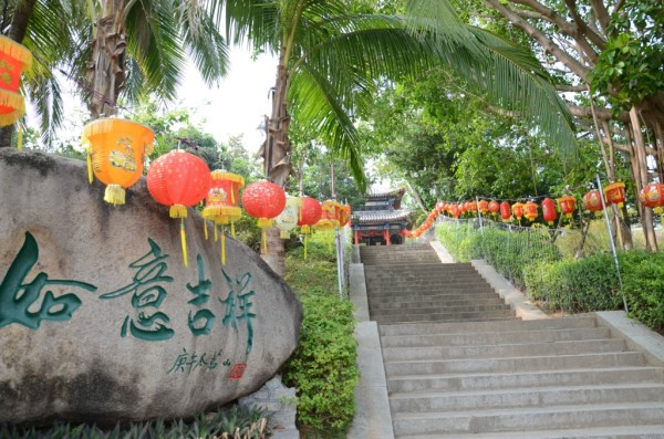 贵州 5 日游自由行攻略：探寻贵阳美食与景点的完美之旅